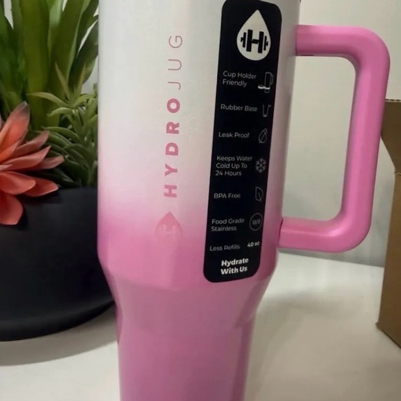 HydroJug Other - HydroJug Pink Ombre Water Bottle